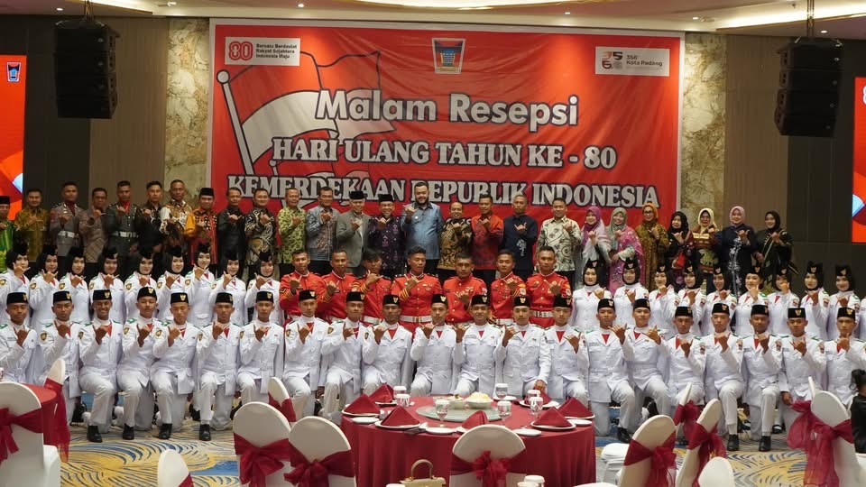 https://padang.go.id/images/1zJOBaJRKhoc0kECzYlM6a3f85AwwylCyUf7BdDD.jpg