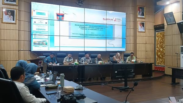 https://padang.go.id/images/6nU6MwgLQsvGY6gukB9UY3jMzQ3QZ7heJ610t7tW.jpg