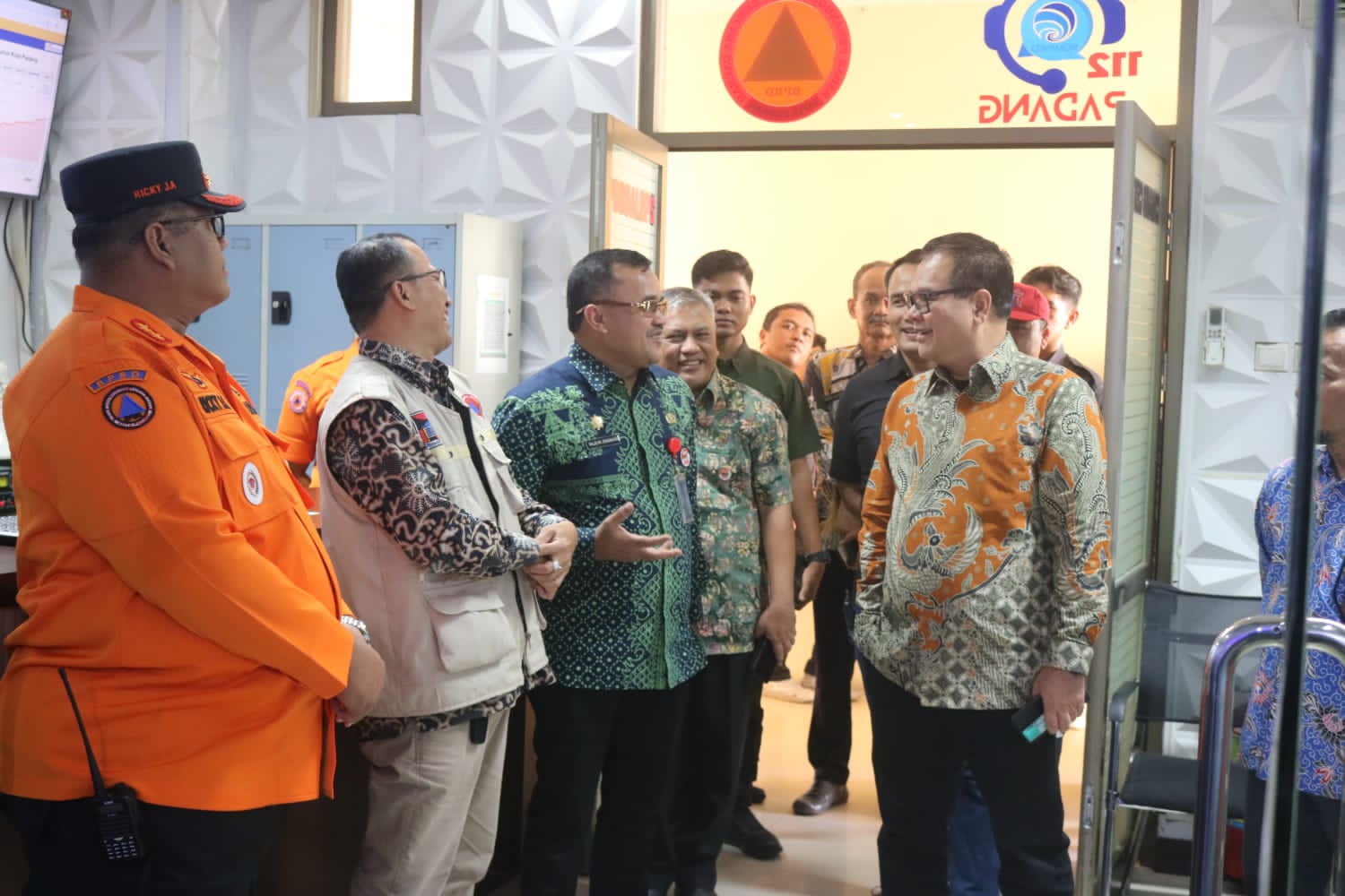 https://padang.go.id/images/7eFETT1dBr4WuBAWWYuxZ3EflQ1BOF4AHB2ANqtm.jpg