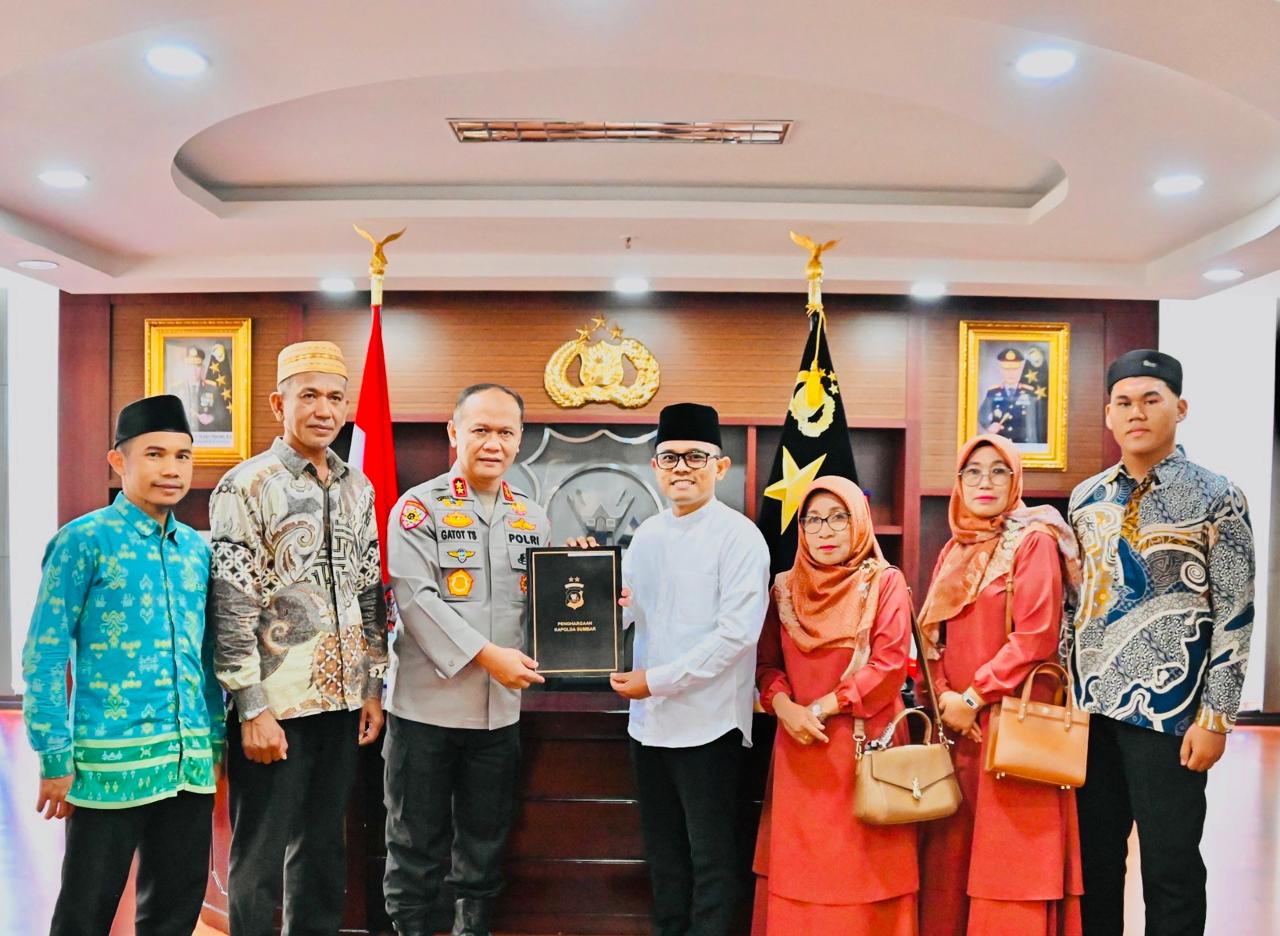 https://padang.go.id/images/8TCsV8RRQRlP6rUdSx5rSLOxLhlKw7PTYpL40DDi.jpg