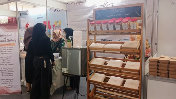 https://padang.go.id/images/A28H0QuoQWNEvshHleBAEQgBlMRv6sS30rJxoYwr.jpg