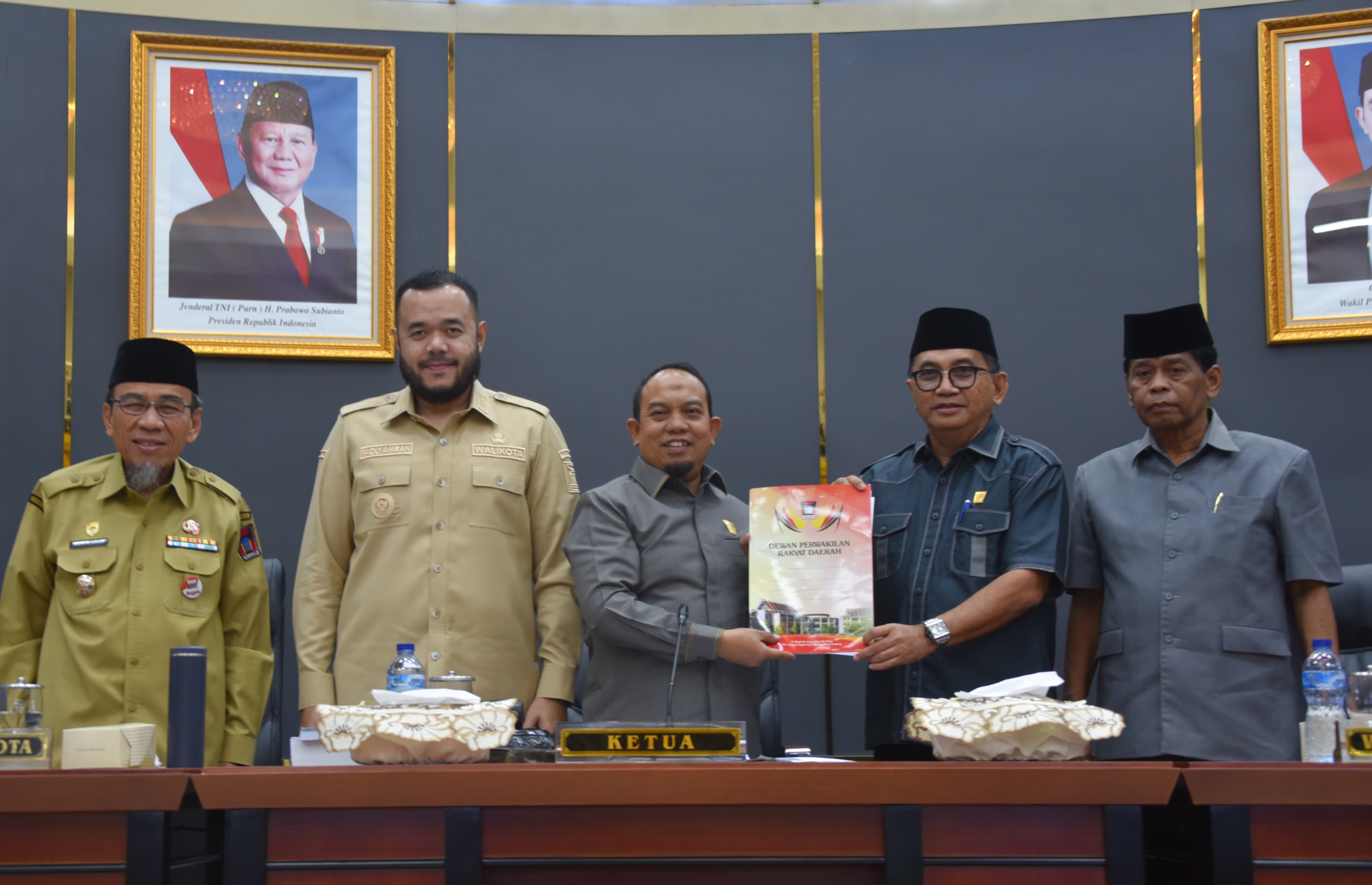 https://padang.go.id/images/LlsX3Aee2EwhTD75UFXMCiAfBwREYziczDwHOPib.jpg