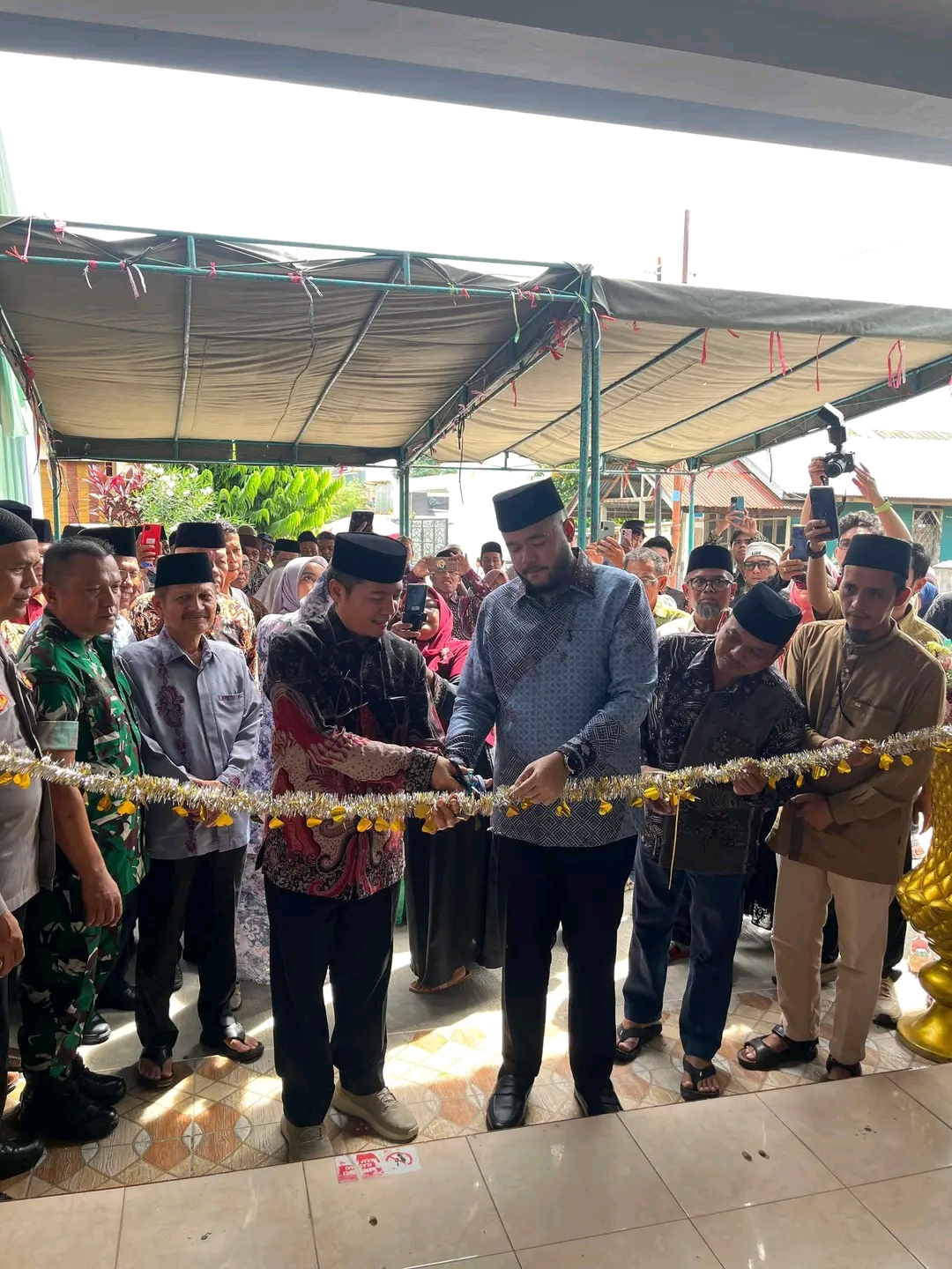 https://padang.go.id/images/Otk5sZN4mcBQlih9xnKY4XqO6K8ZaQfaZNzZVAEm.jpg