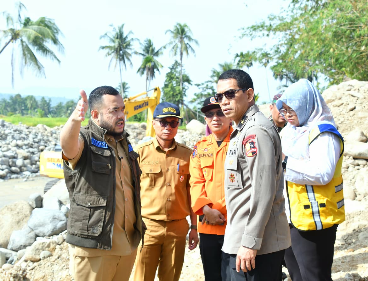 https://padang.go.id/images/POHYfHEDk9lyMlGGCHB0CF6eJ4XEXGbUd3a8Zs0R.jpg