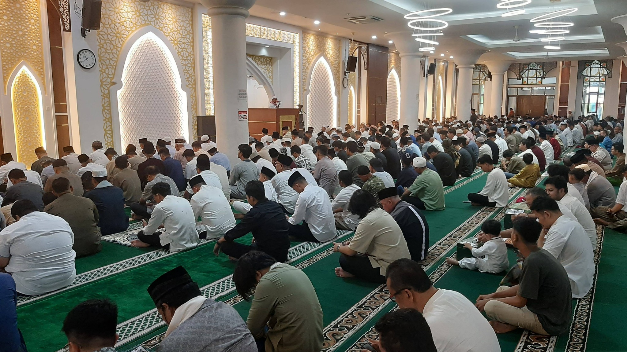 https://padang.go.id/images/QtZJQwuwxbqMLDHb1MYqocCua3QzPU1sOfvidpTJ.jpg