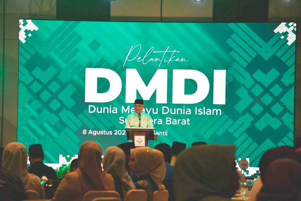https://padang.go.id/images/RxGMWSJFiJVGm3fRFPNMRFi6NeGhpr8aYCyQnQbV.jpg