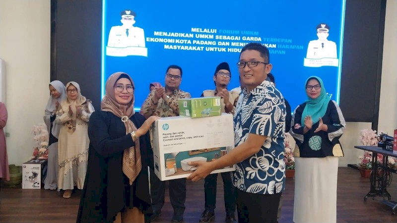 https://padang.go.id/images/Th3jUg6IcckOQ9vYgHcL86ZdMMnxWgcibWGD56KB.jpg