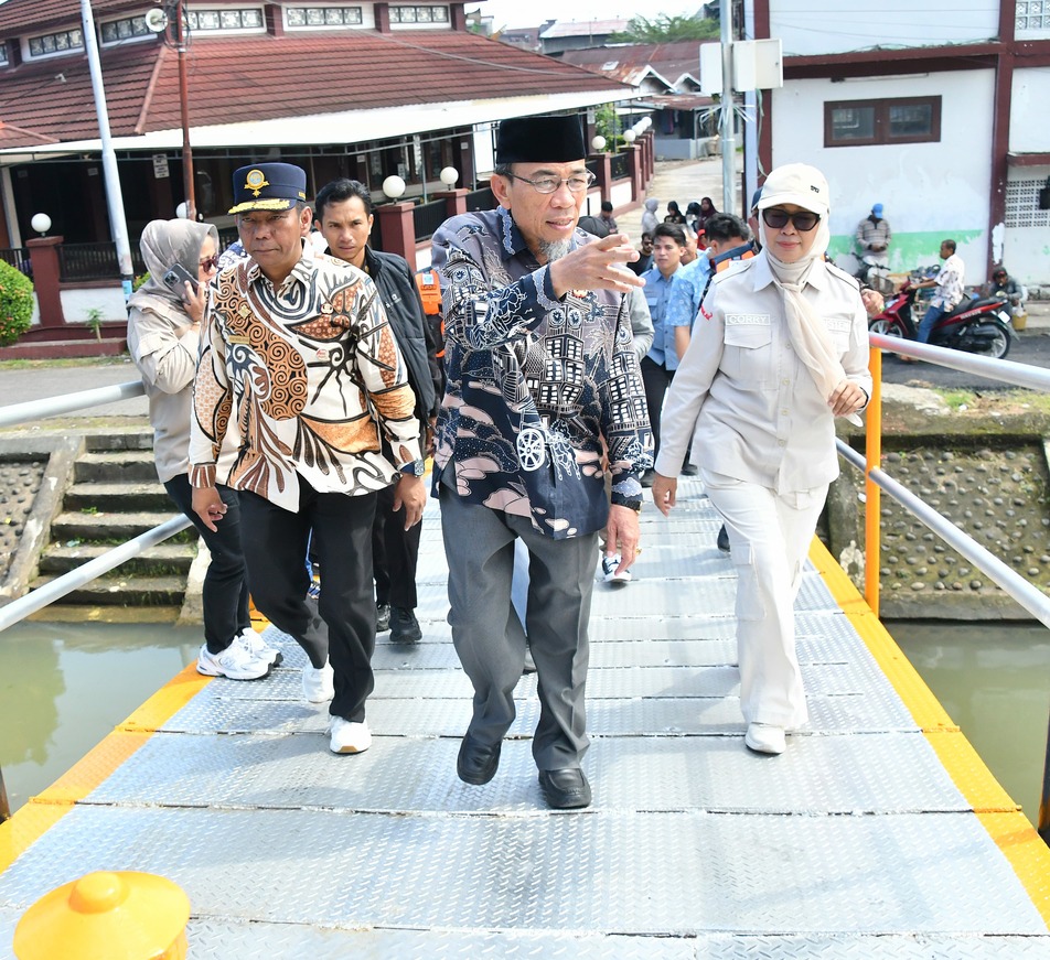 https://padang.go.id/images/WtG0vycBHLGqoJusumjbH7kEHC1ZPDUkMk7rSBvI.jpg