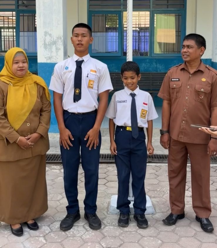 https://padang.go.id/images/XUithPUMrIbX37oVEHEeO8MsbNY3TaZ4K8XLGIT1.jpg