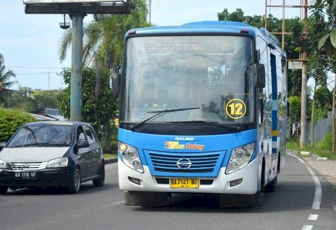 https://padang.go.id/images/aTDwTwX2cxpoK7TLBzveQTqFh5fTLa7RQKS0nEPM.jpg