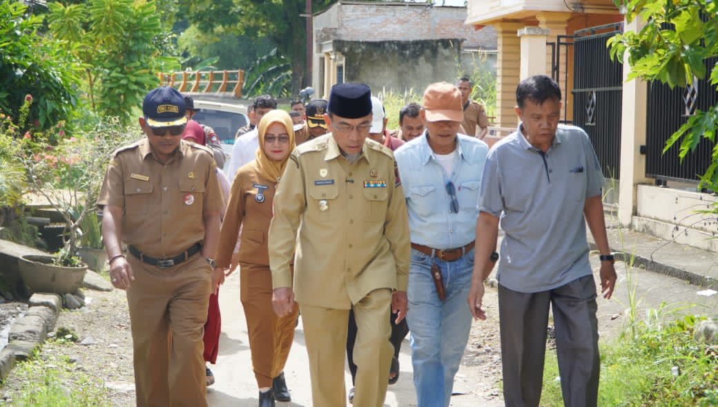 https://padang.go.id/images/azSXavYTkDaWm0OLgtMRHy0xYu2bv5OlR22ouDFP.jpg