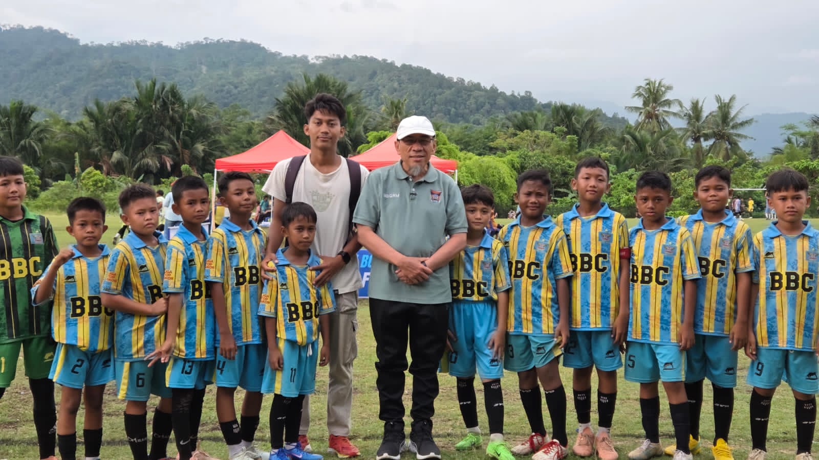 https://padang.go.id/images/cAbZdEpguFQdIdsyftksDN2cSwEsdJf59GjmsmzP.jpg