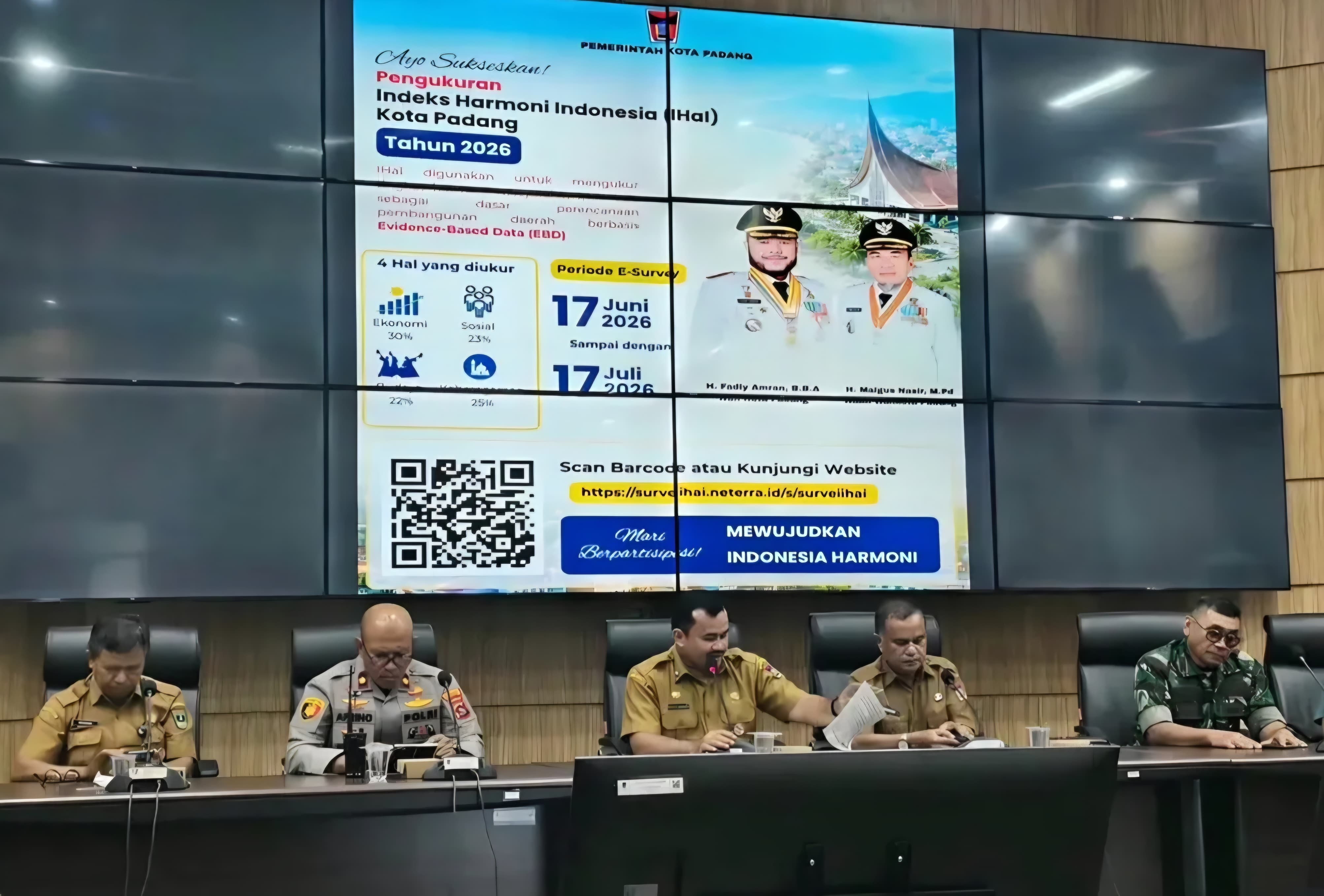 https://padang.go.id/images/irjaqE3cbV0oEyZRDCMPMjF5KplxEgeBrWGL70cR.jpg
