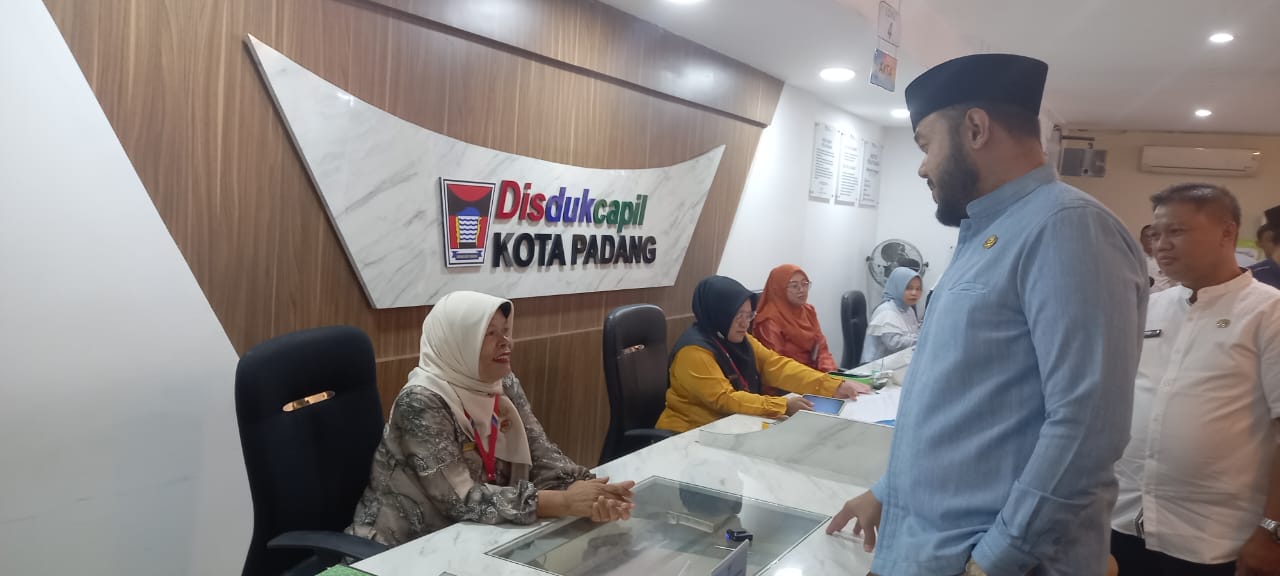 https://padang.go.id/images/lYKxjxk93WU9W71MbBIgBWEDxV1HnMBZFR0XVEa7.jpg