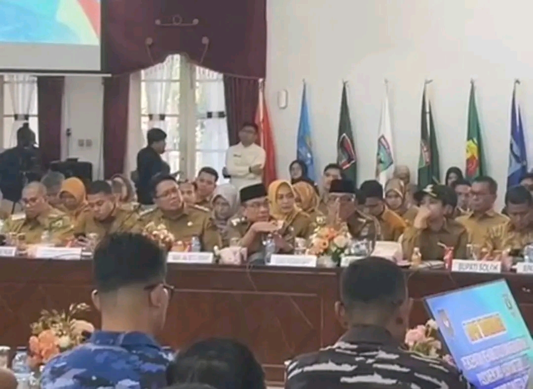 https://padang.go.id/images/u22suJi2ZSdi0KJsNHM2Sz1HsVrp2TslOooShRhW.jpg