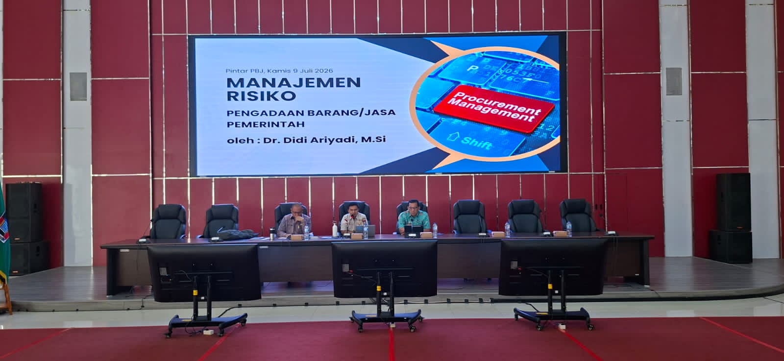 https://padang.go.id/images/z61lw5CYQ95JXHxXqRCLd9yhmv41vK6BKnxwiygx.jpg