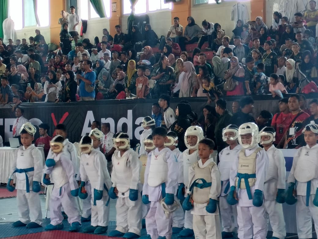 https://padang.go.id/images/zPhx1C2l9aBixBR6bKPWOEj0yvZ13lEnPbSIbvyP.jpg